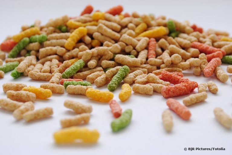 Teichwasser schäumt 5 Lösungen gegen Schaum auf dem Teich