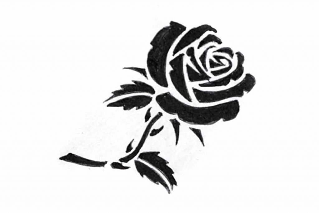 Tattoo-Sketch einer schwarzen Rose