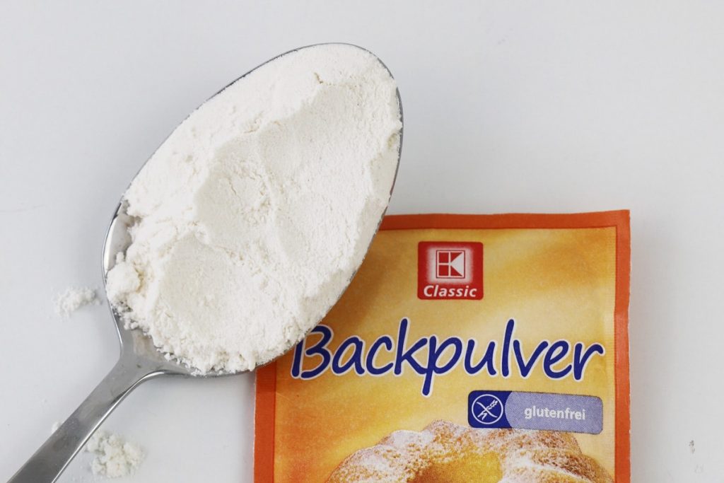 Backpulver gegen Flöhe